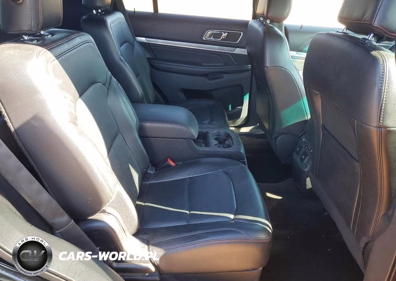 2017 Ford Explorer Sport VIN:1FM5K8GT1HGA83273 - 11