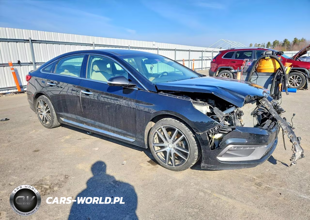 2016 Hyundai Sonata Limited VIN:5NPE34AF3GH432697 - 4