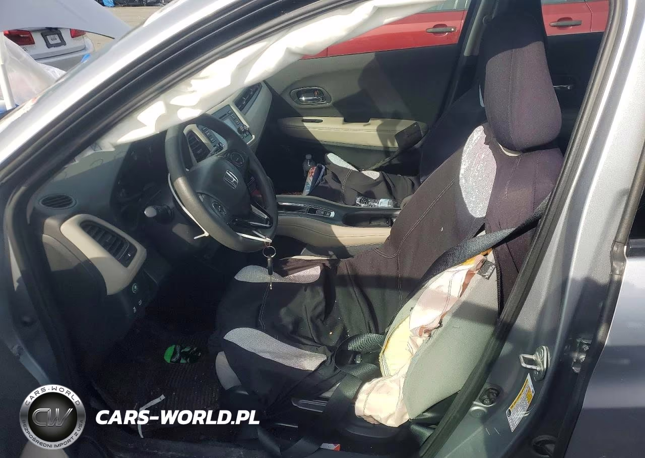 2019 Honda Hr-V Lx VIN:3CZRU6H30KG711851 - 7