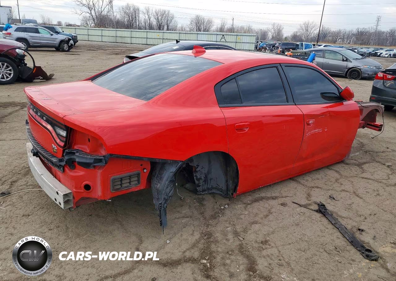 2019 Dodge Charger Scat Pack VIN:2C3CDXGJ5KH627563 - 3