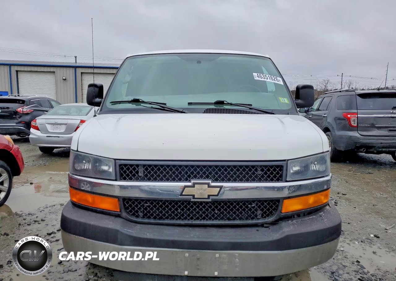 2015 Chev Express G2500 VIN:1GCWGGCFXF1234633 - 5