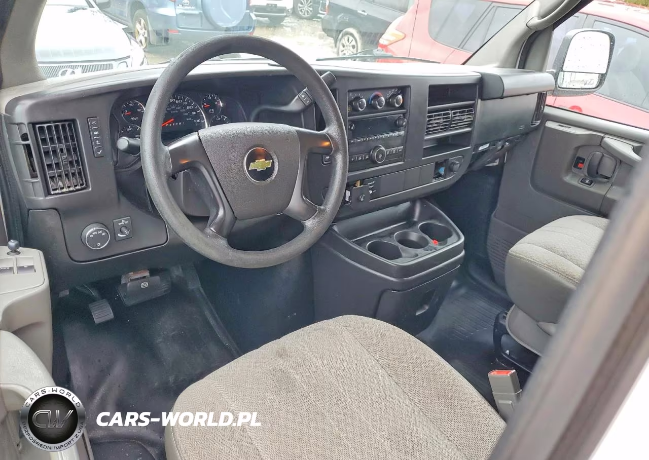 2015 Chev Express G2500 VIN:1GCWGGCFXF1234633 - 8