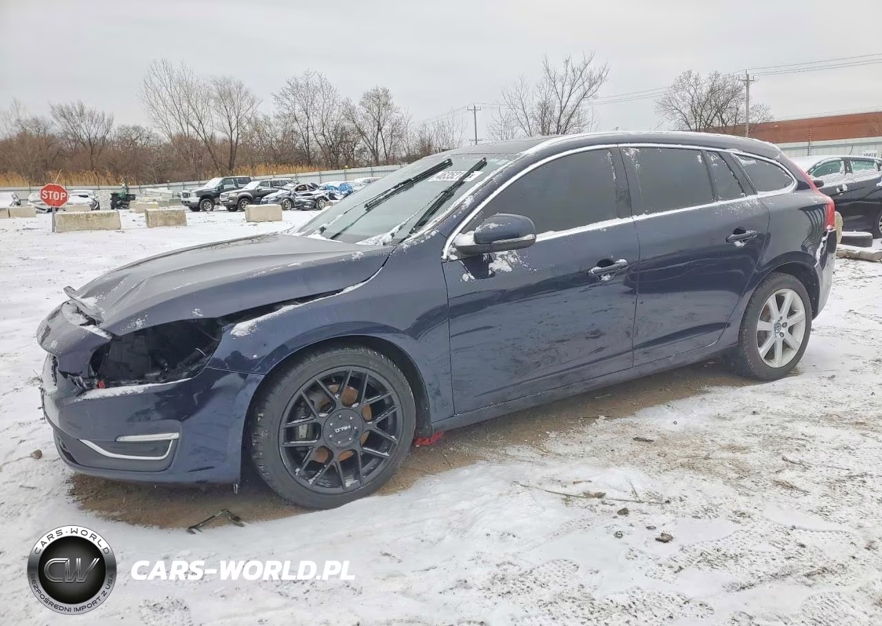 2016 Volvo V60 Premier