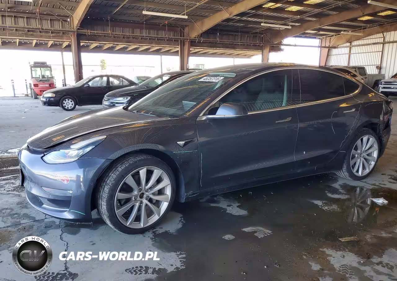 2018 Tesla Model 3