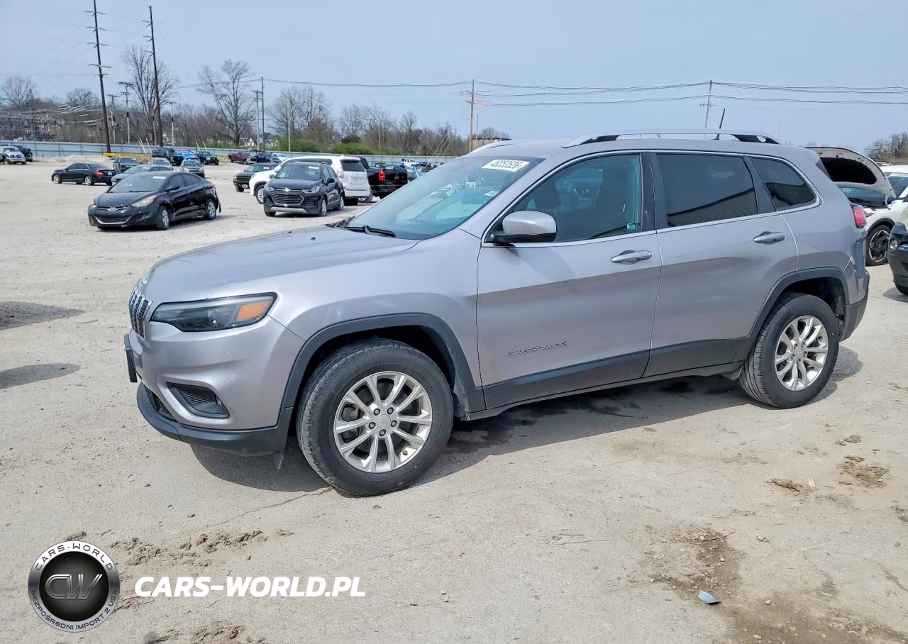 2019 Jeep Cherokee Latitude – zdjęcie 1 z 13