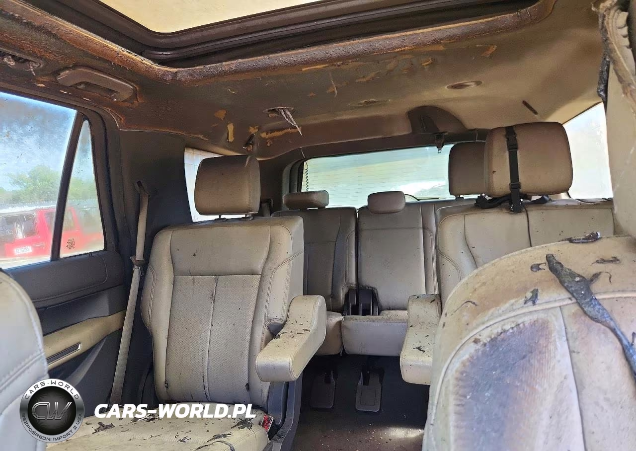 2020 Ford Expedition Xlt VIN:1FMJU1HT7LEA24571 - 10
