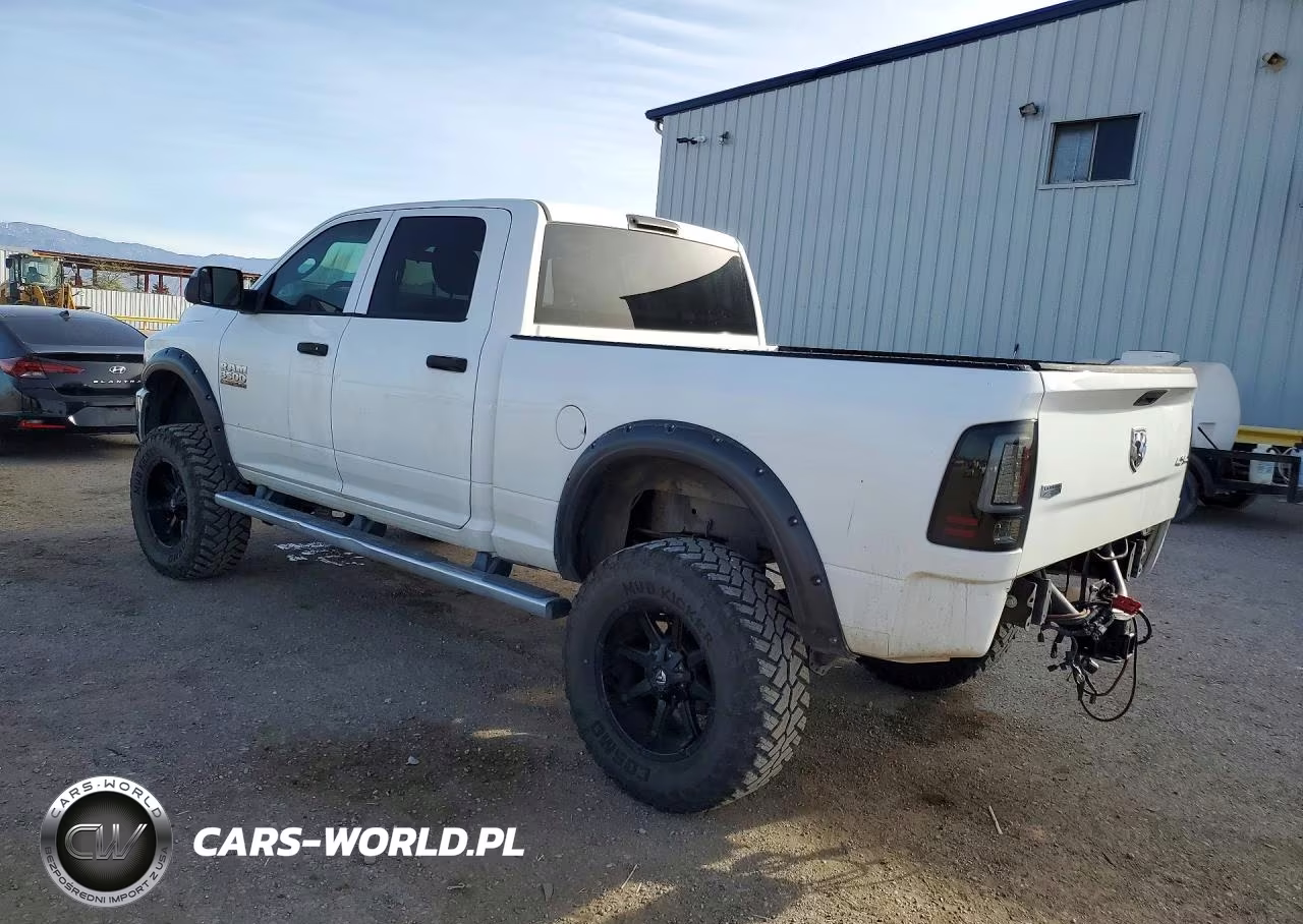 2018 Ram 3500 St VIN:3C63R3CL4JG360936 - 2
