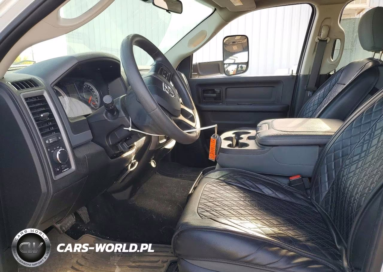 2018 Ram 3500 St VIN:3C63R3CL4JG360936 - 7