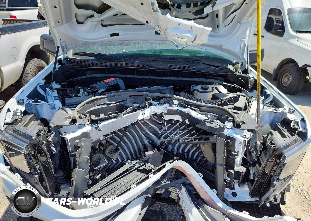 2025 GMC Sierra K1500 VIN:1GTRUAEK5SZ207879 - 11