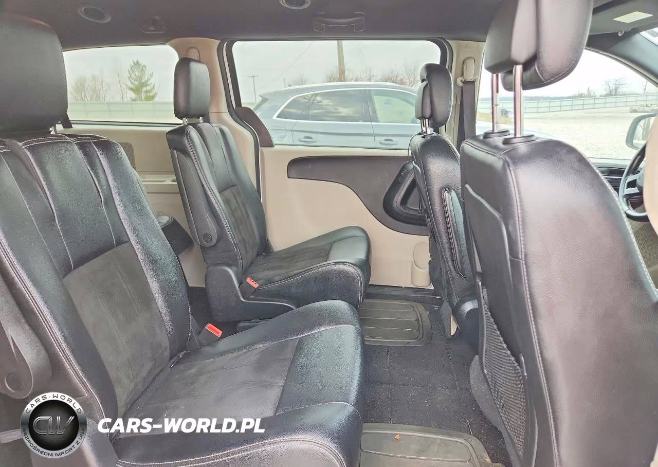 2019 Dodge Grand Caravan Sxt VIN:2C4RDGCG4KR744240 - 11