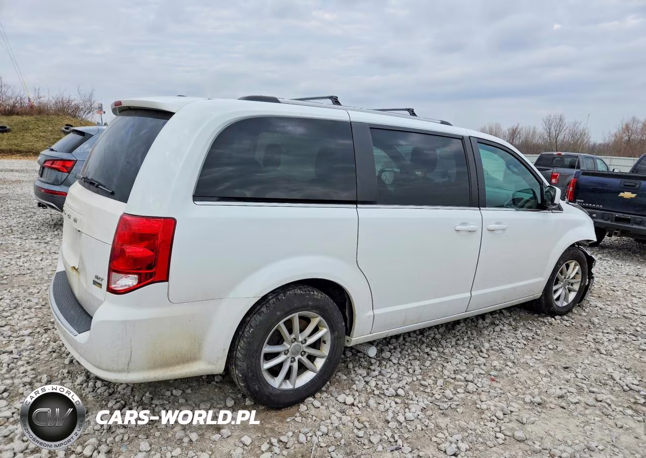 2019 Dodge Grand Caravan Sxt VIN:2C4RDGCG4KR744240 - 3