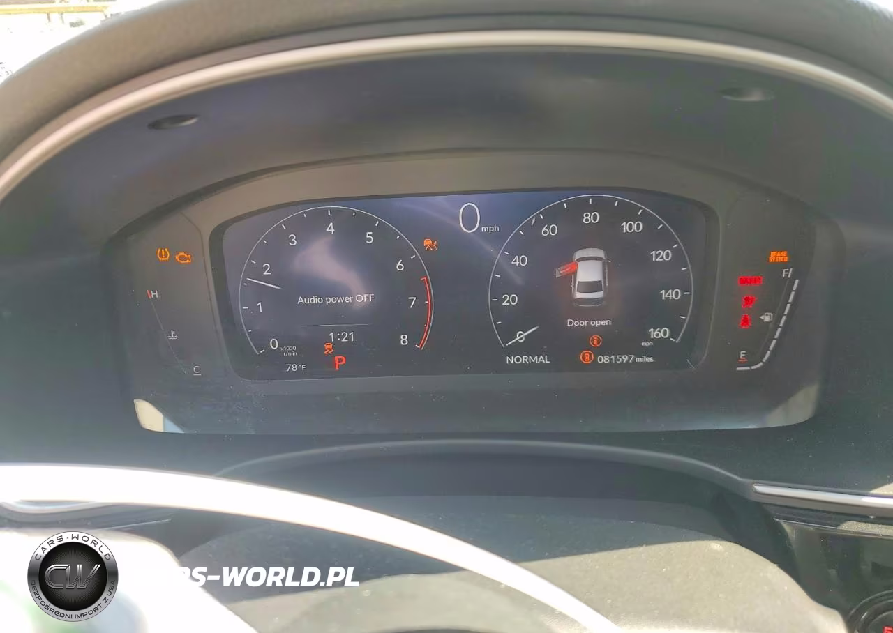 2024 Honda Civic Touring VIN:2HGFE1F99RH308480 - 9