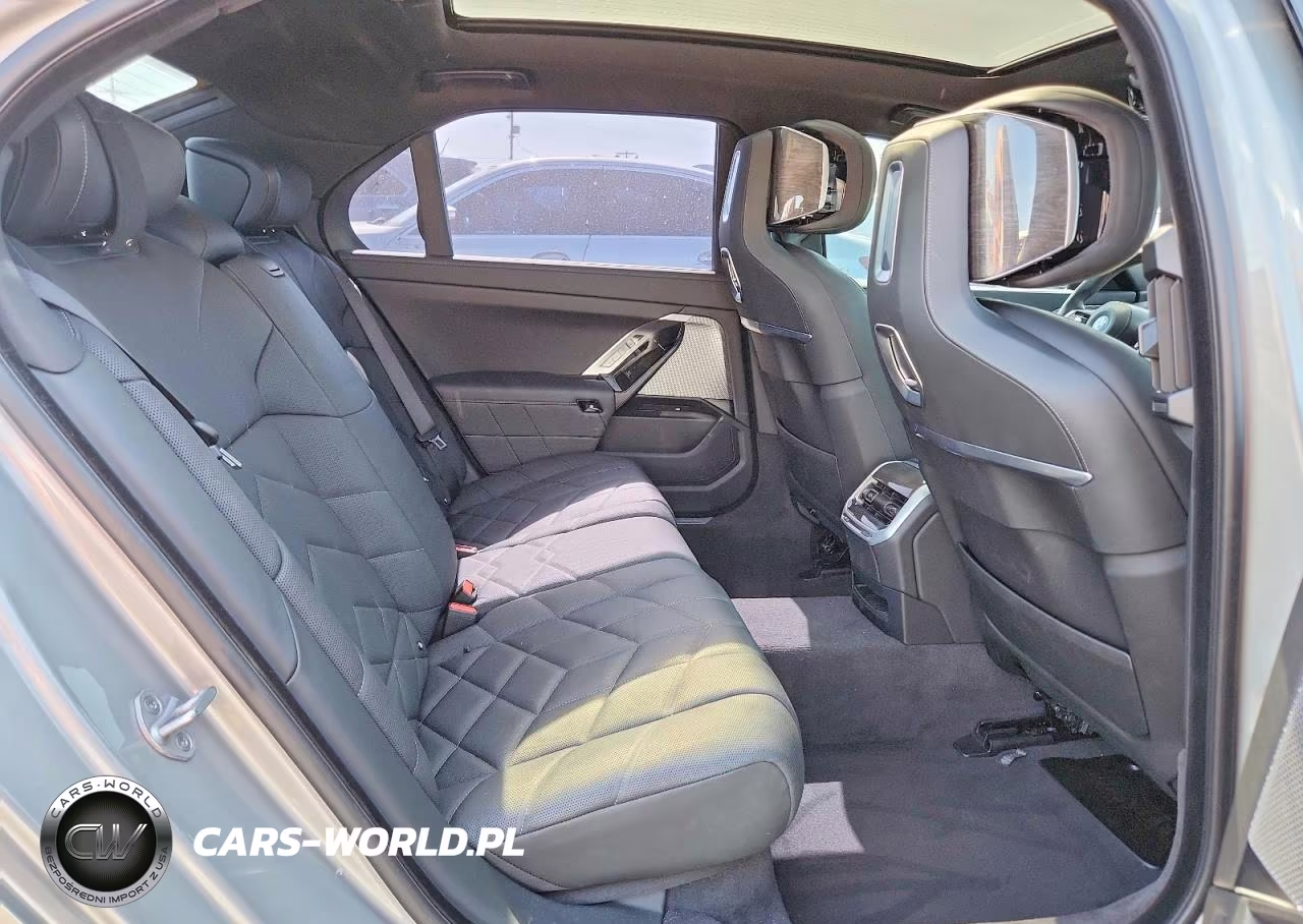 2025 BMW I7 Edrive50 VIN:WBY43EJ03SCU58460 - 10