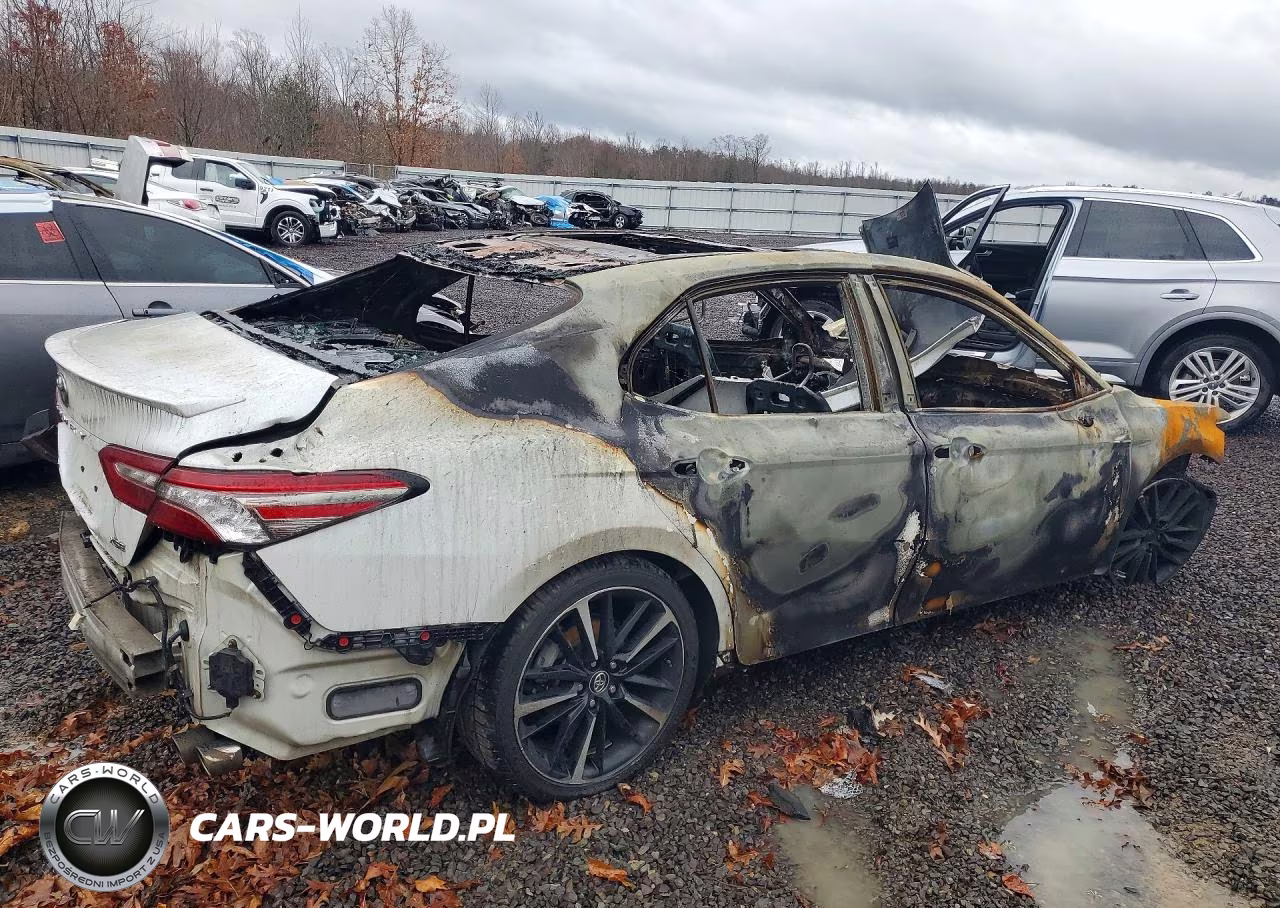 2019 Toyota Camry Xse V6 VIN:4T1BZ1HK5KU507235 - 3