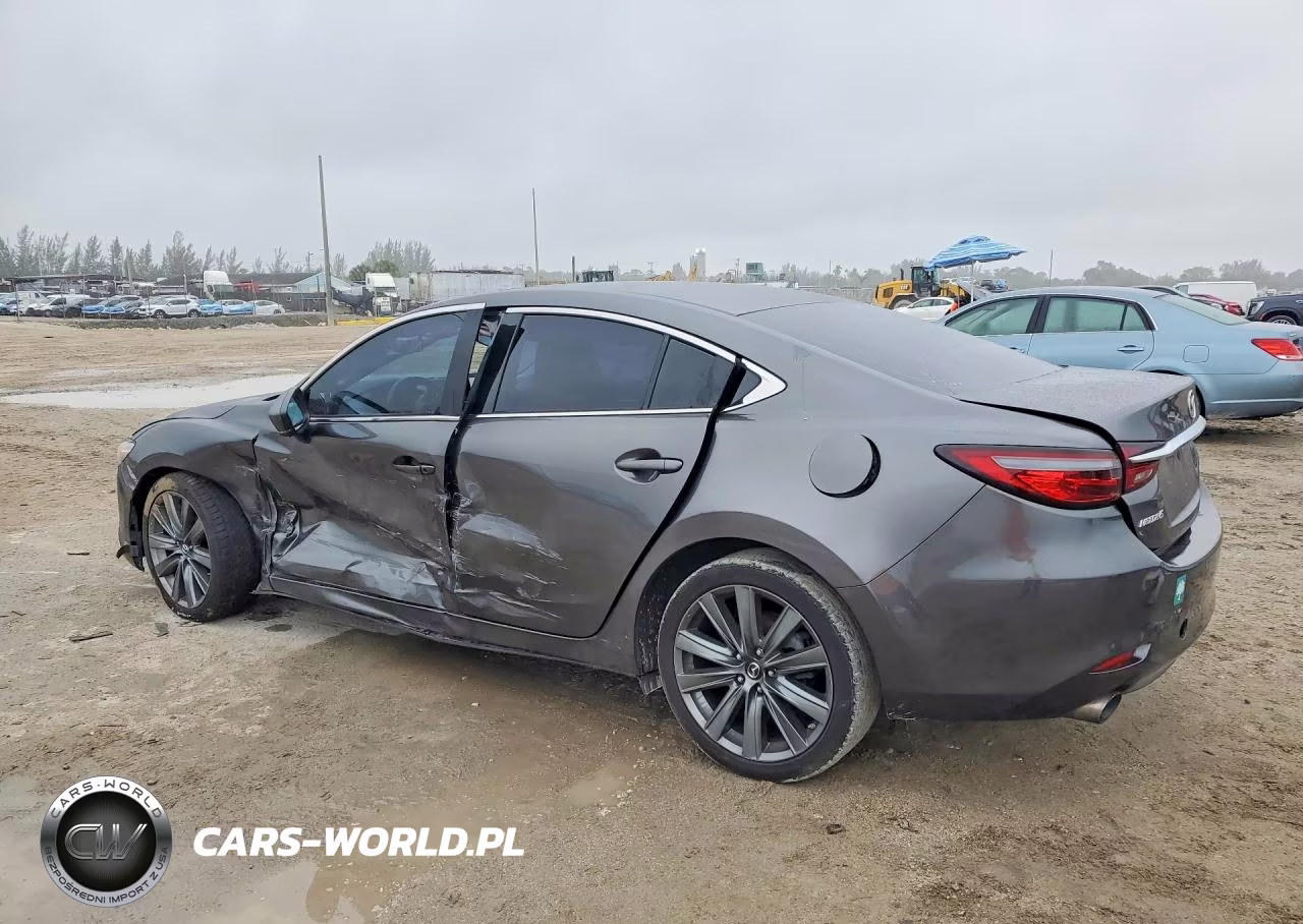 2018 Mazda 6 Touring VIN:JM1GL1VM5J1332258 - 2
