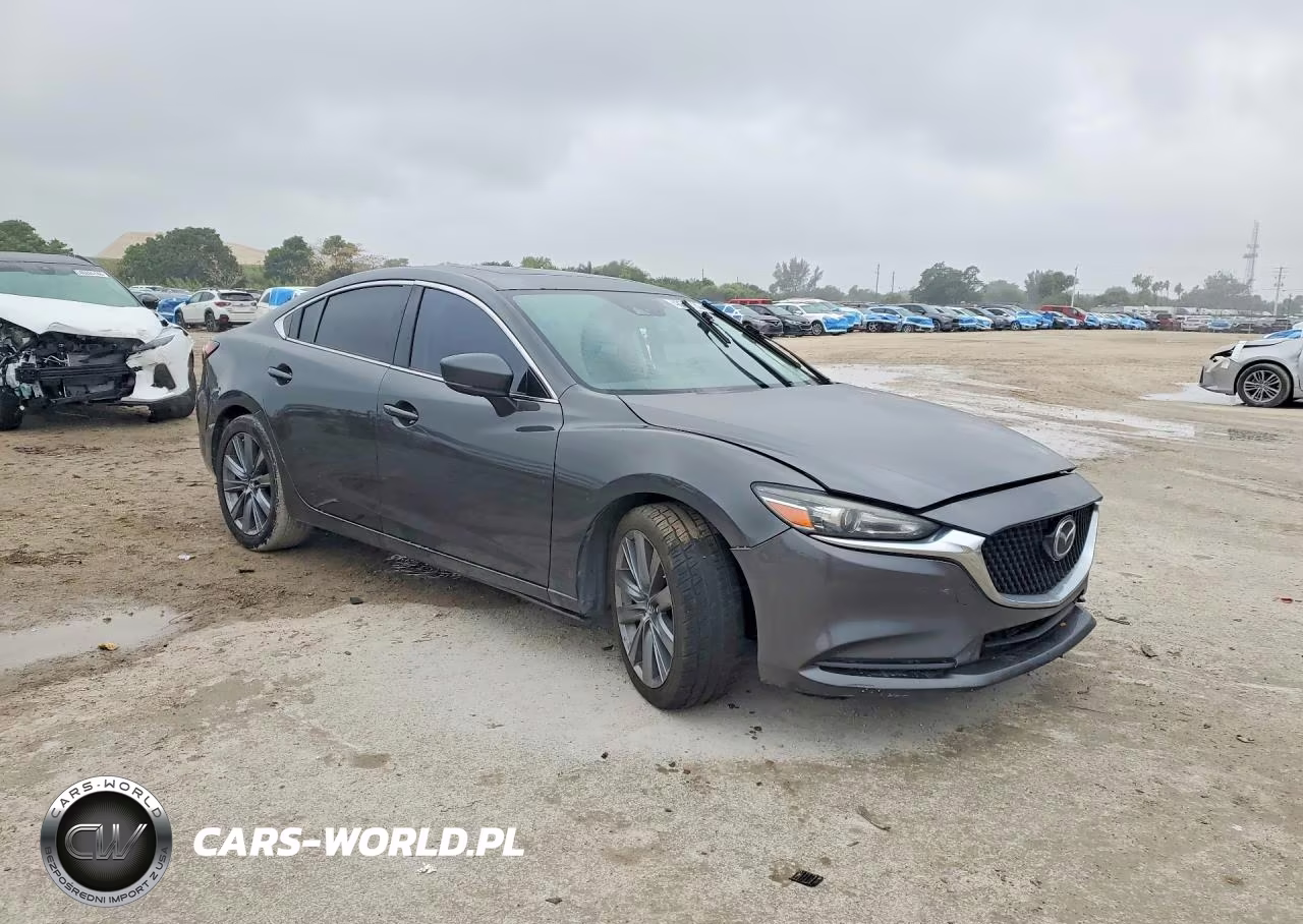 2018 Mazda 6 Touring VIN:JM1GL1VM5J1332258 - 4