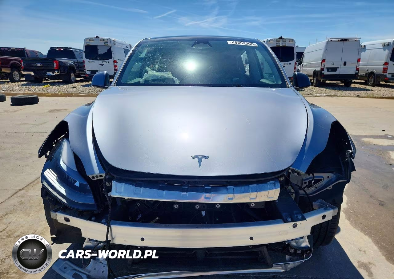 2025 Tesla Model Y VIN:7SAYGDED8SA356220 - 5