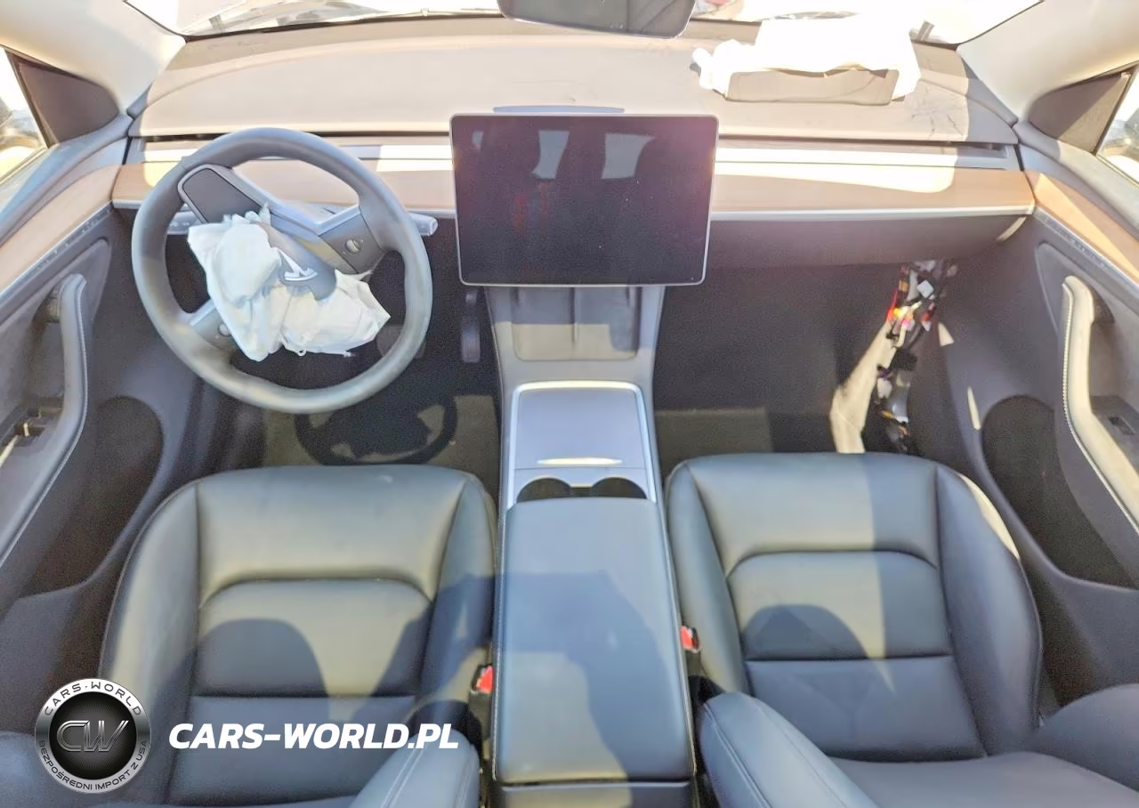 2025 Tesla Model Y VIN:7SAYGDED8SA356220 - 8