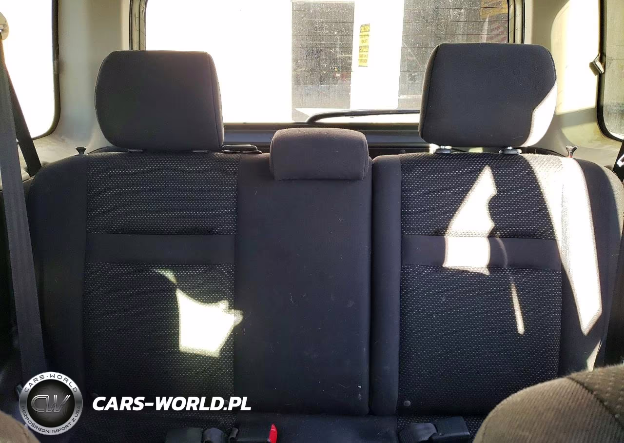 2005 Scion Xb Base VIN:JTLKT334554023696 - 10