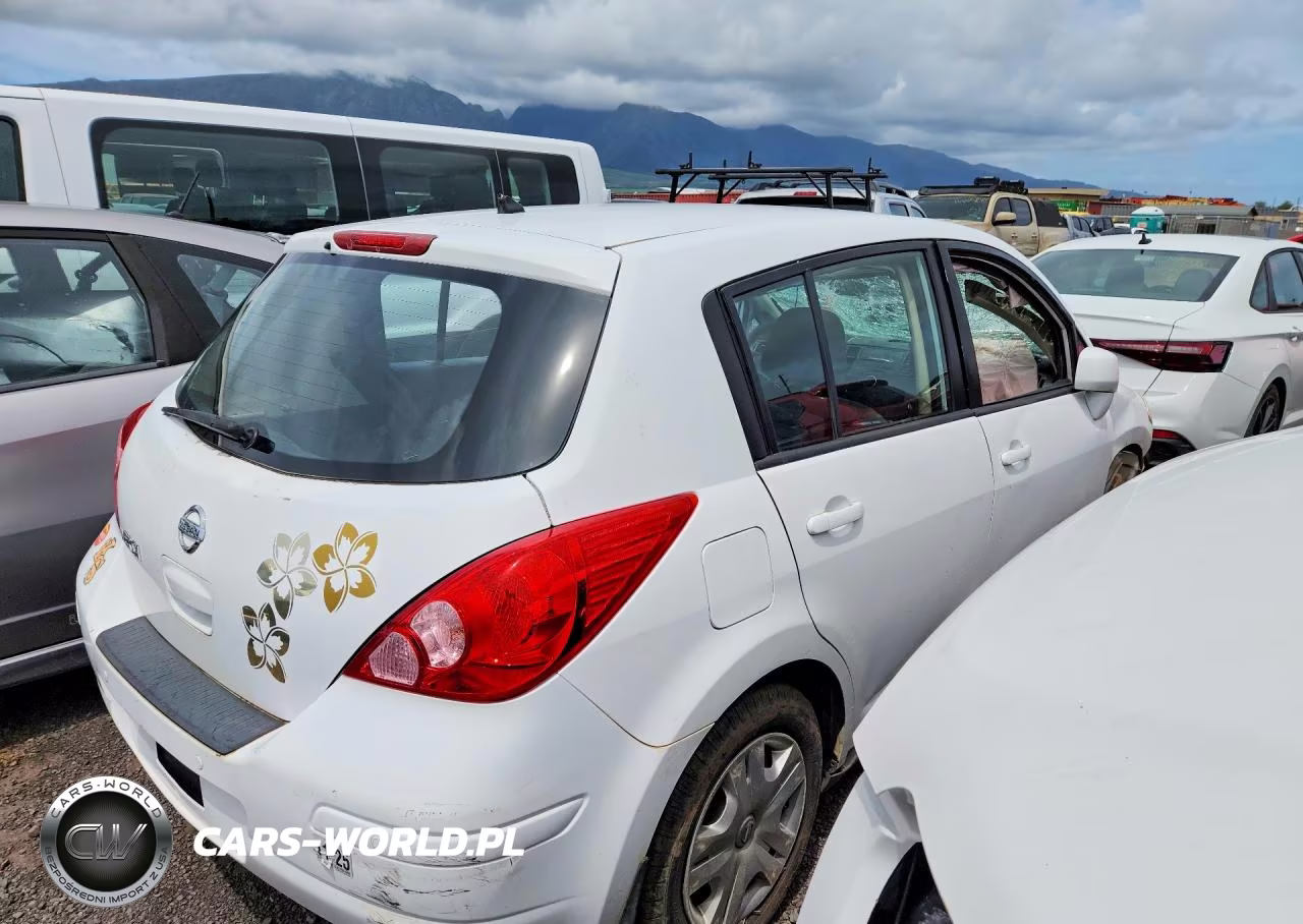 2011 Nissan Versa 1.8 S VIN:3N1BC1CP2BL499536 - 3