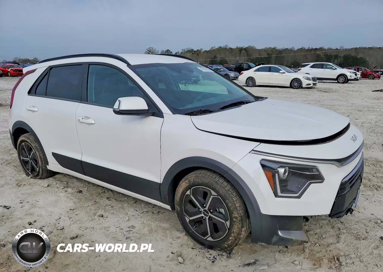 2024 Kia Niro Plug-In Hybrid Ex VIN:KNDCS3LF8R5124705 - 4