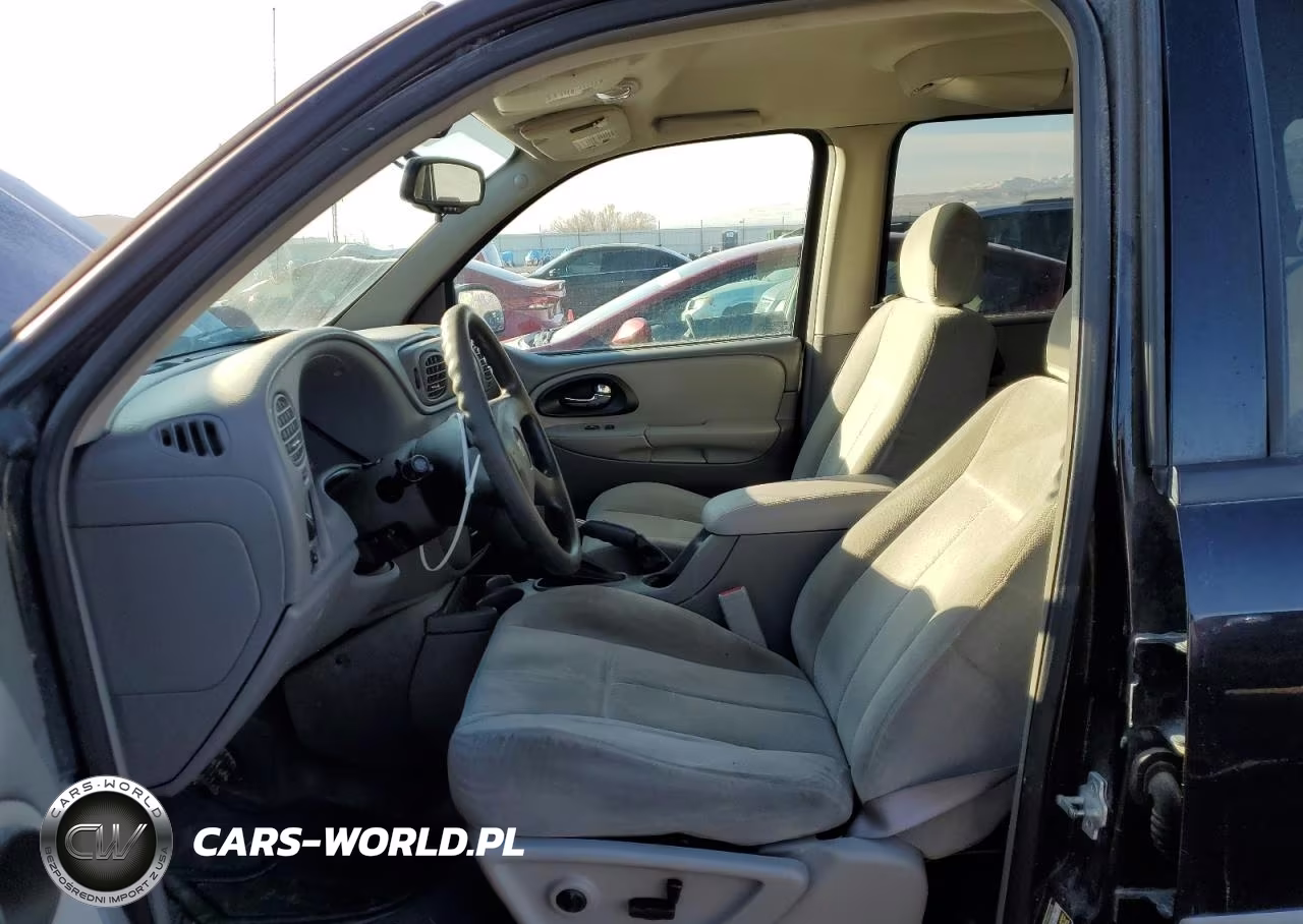 2005 Chevrolet Trailblazer Ls VIN:1GNDT13SX52233768 - 7