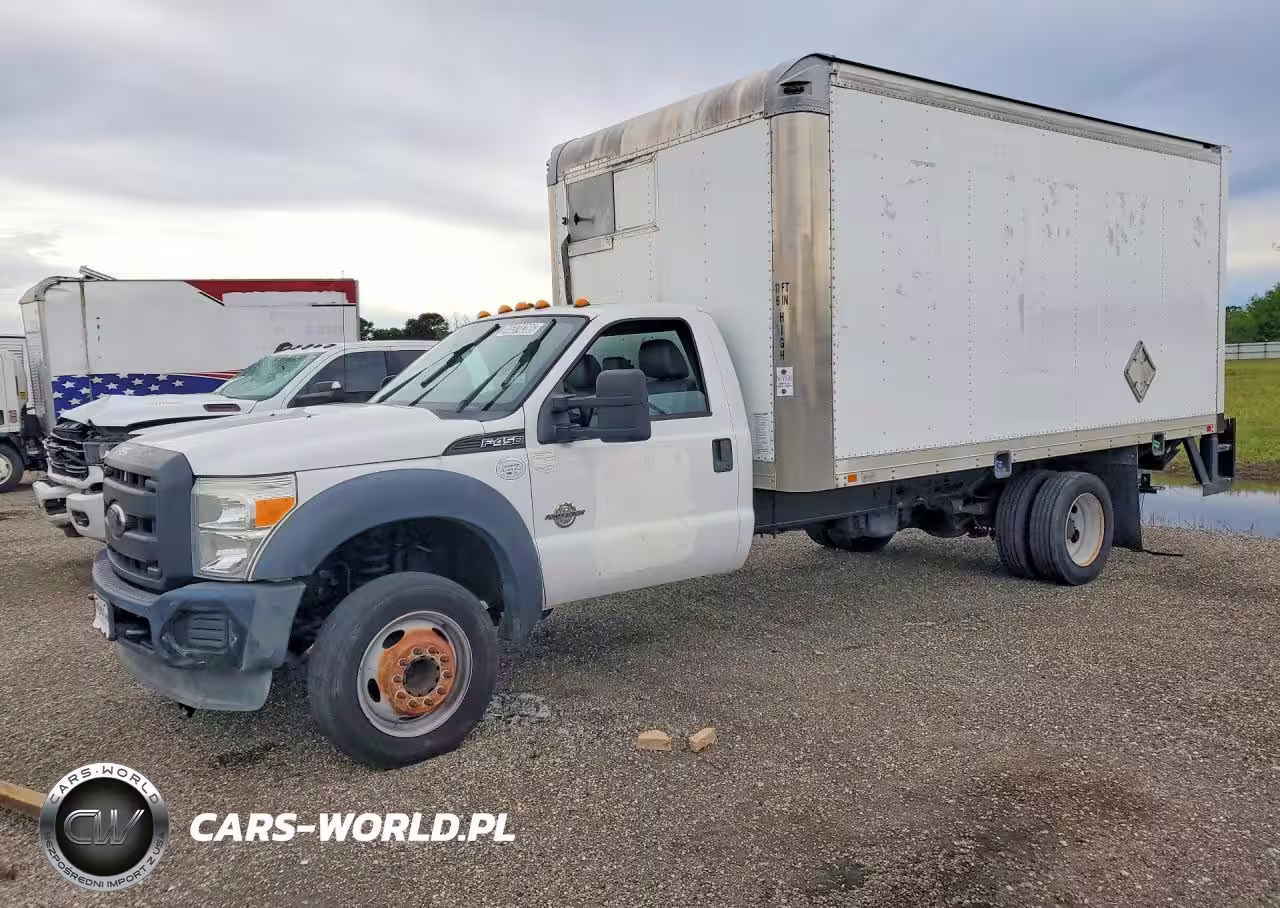 2015 Ford F450 Super Duty Box Truck
