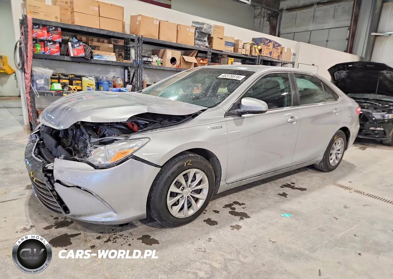 2015 Toyota Camry Hybrid Le
