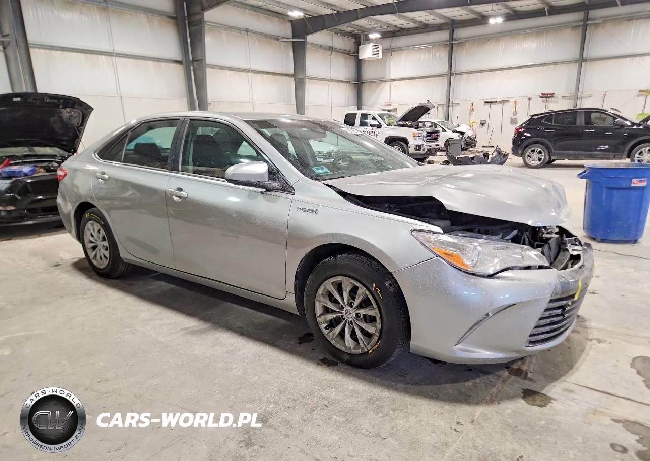 2015 Toyota Camry Hybrid Le VIN:4T1BD1FKXFU167801 - 4