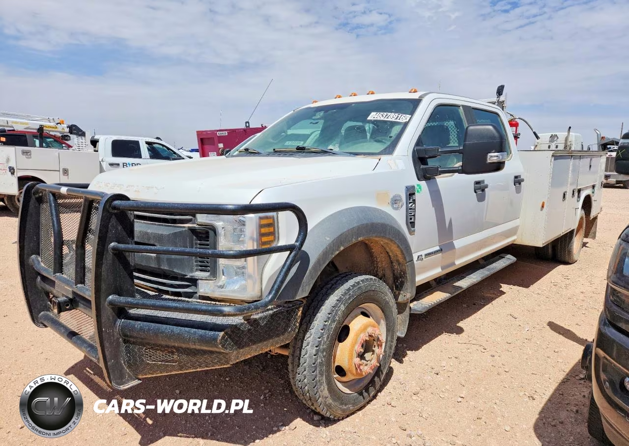 2018 Ford F450 Super Duty Utility - Service Truck