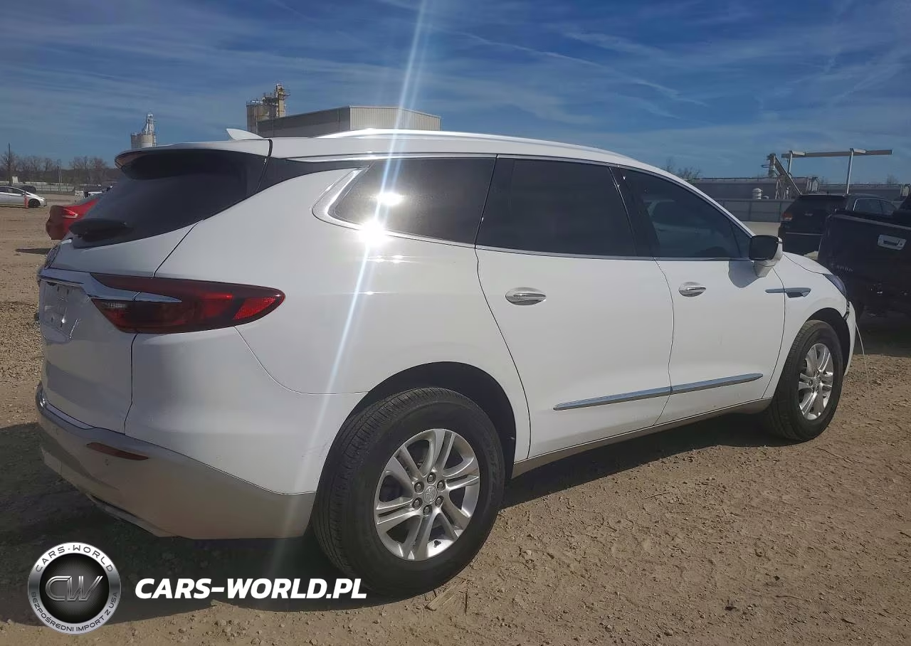 2021 Buick Enclave Essence VIN:5GAERBKW1MJ266136 - 3