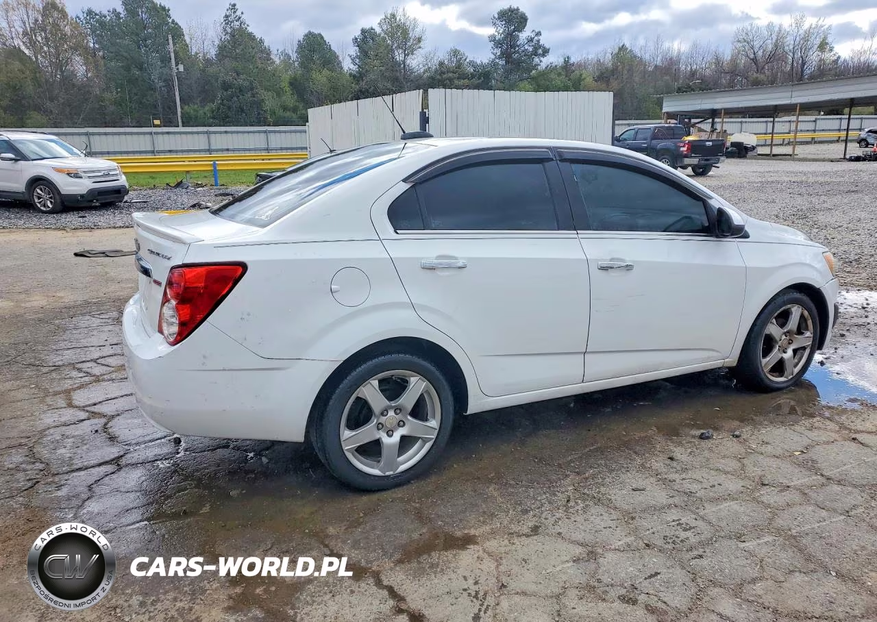 2015 Chevrolet Sonic Ltz VIN:1G1JE5SB0F4186084 - 3