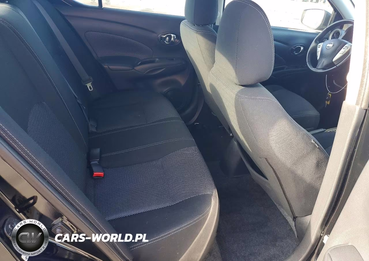 2018 Nissan Versa Sv VIN:3N1CN7AP1JL828391 - 10