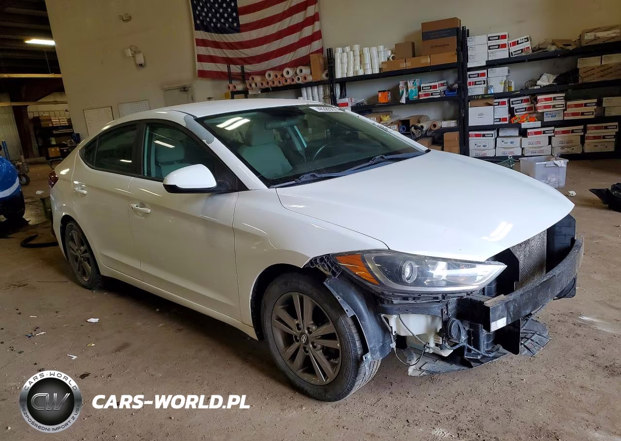 2017 Hyundai Elantra Se VIN:5NPD84LF2HH040595 - 4