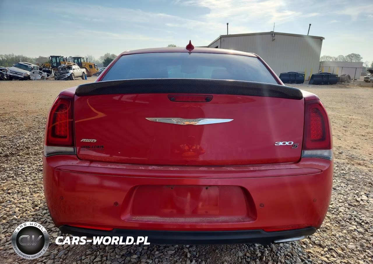 2015 Chrysler 300 S VIN:2C3CCAGG7FH793416 - 6