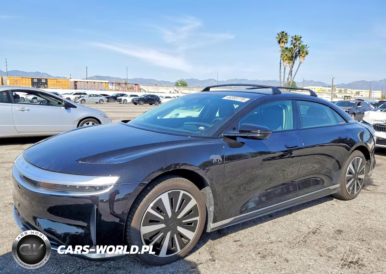 2025 Lucid Motors Air Pure – zdjęcie 1 z 12
