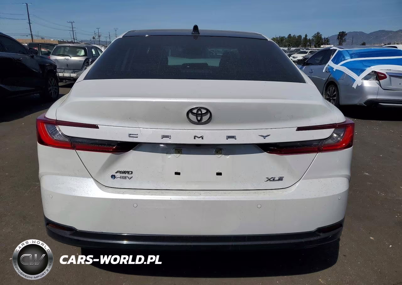 2025 Toyota Camry Xle VIN:4T1DBADK0SU025968 - 6