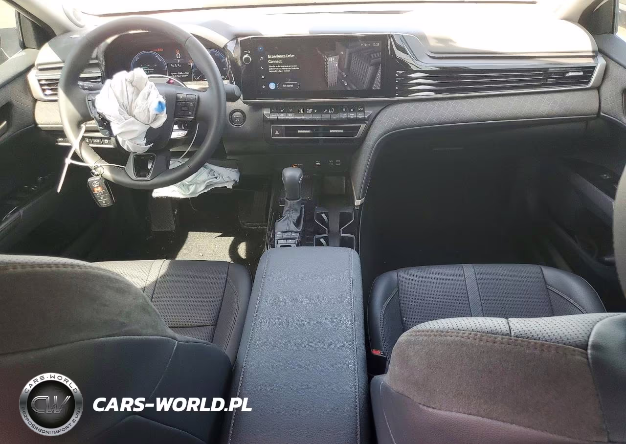2025 Toyota Camry Xle VIN:4T1DBADK0SU025968 - 8
