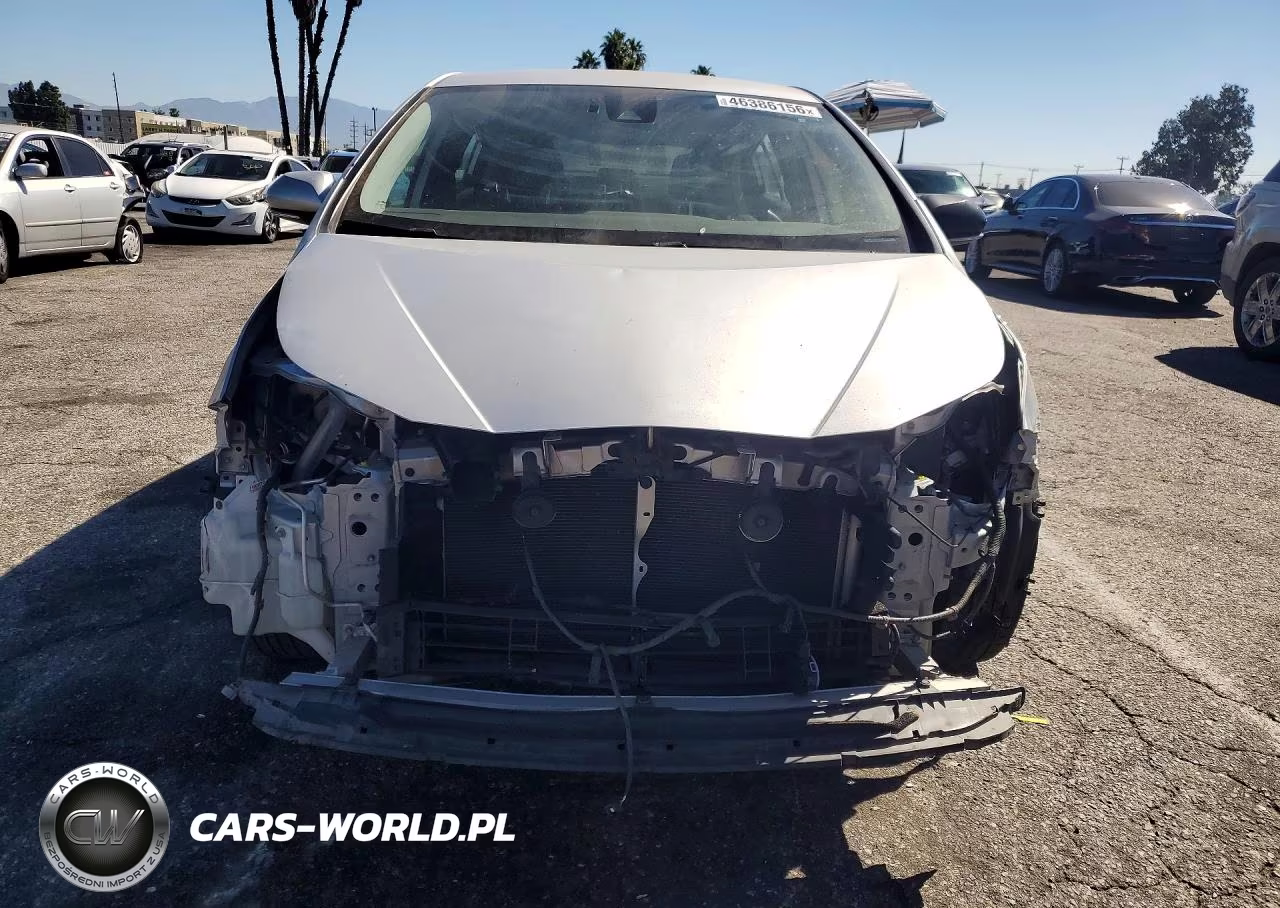 2019 Toyota Prius L Eco VIN:JTDKARFU8K3081884 - 5