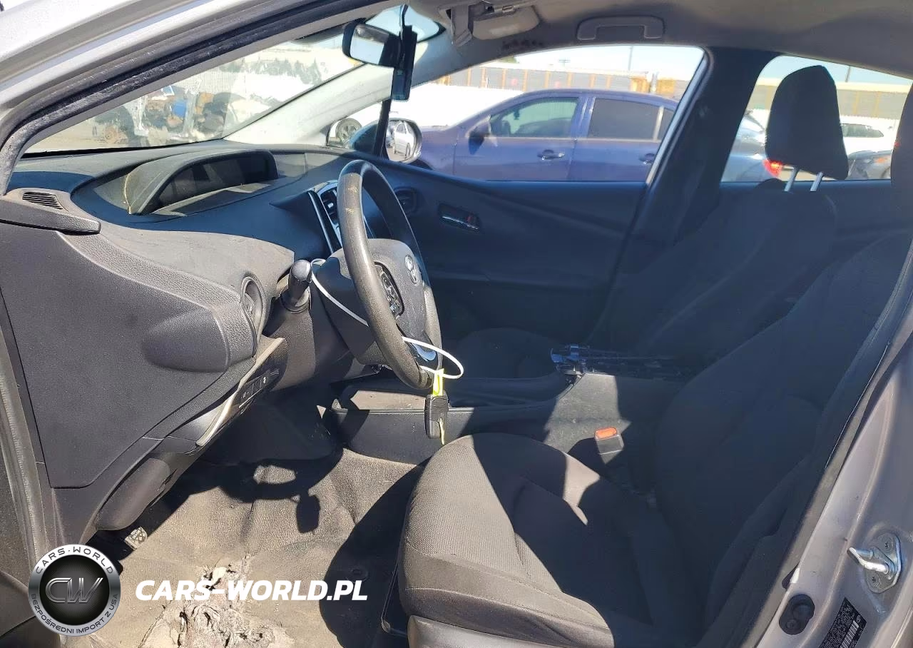 2019 Toyota Prius L Eco VIN:JTDKARFU8K3081884 - 7