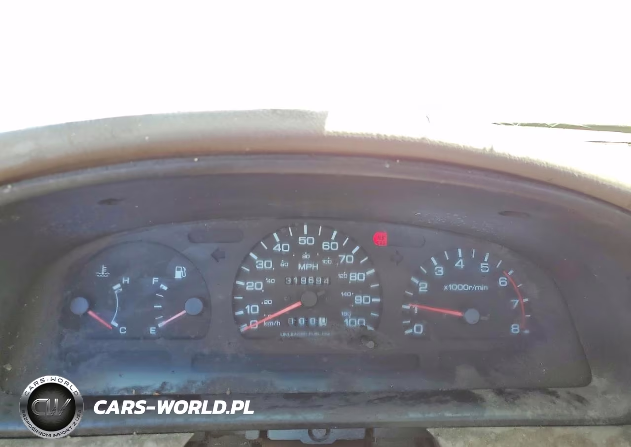 1996 Nissan Truck Base VIN:1N6SD11S2TC317281 - 9