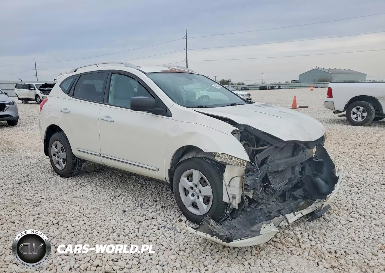 2014 Nissan Rogue Select S VIN:JN8AS5MT4EW624845 - 4