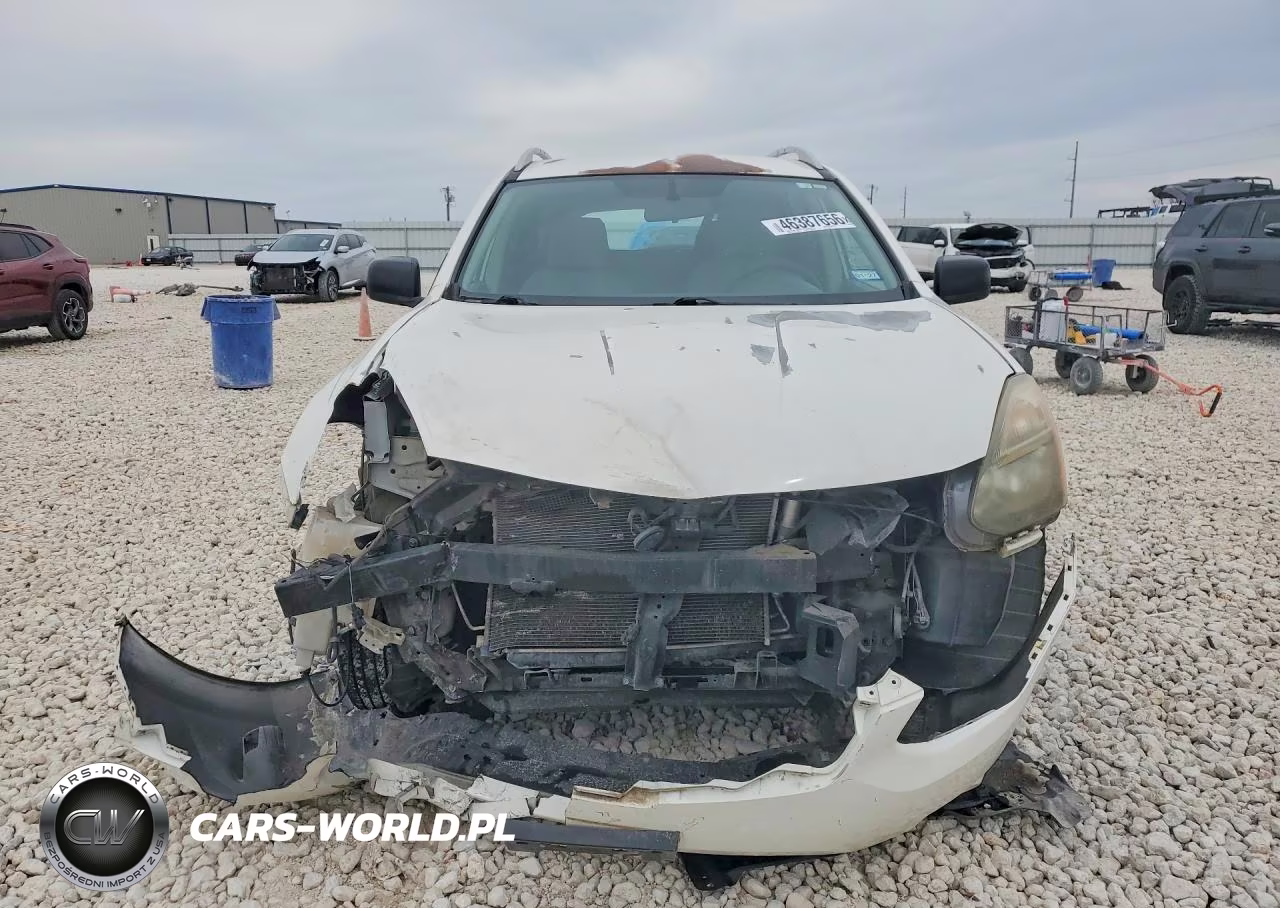 2014 Nissan Rogue Select S VIN:JN8AS5MT4EW624845 - 5
