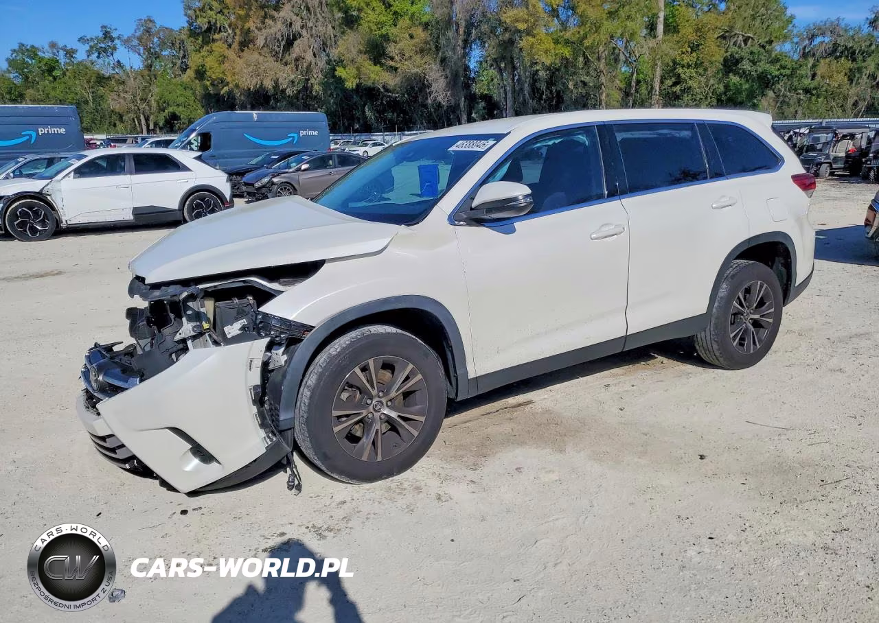 2019 Toyota Highlander Le