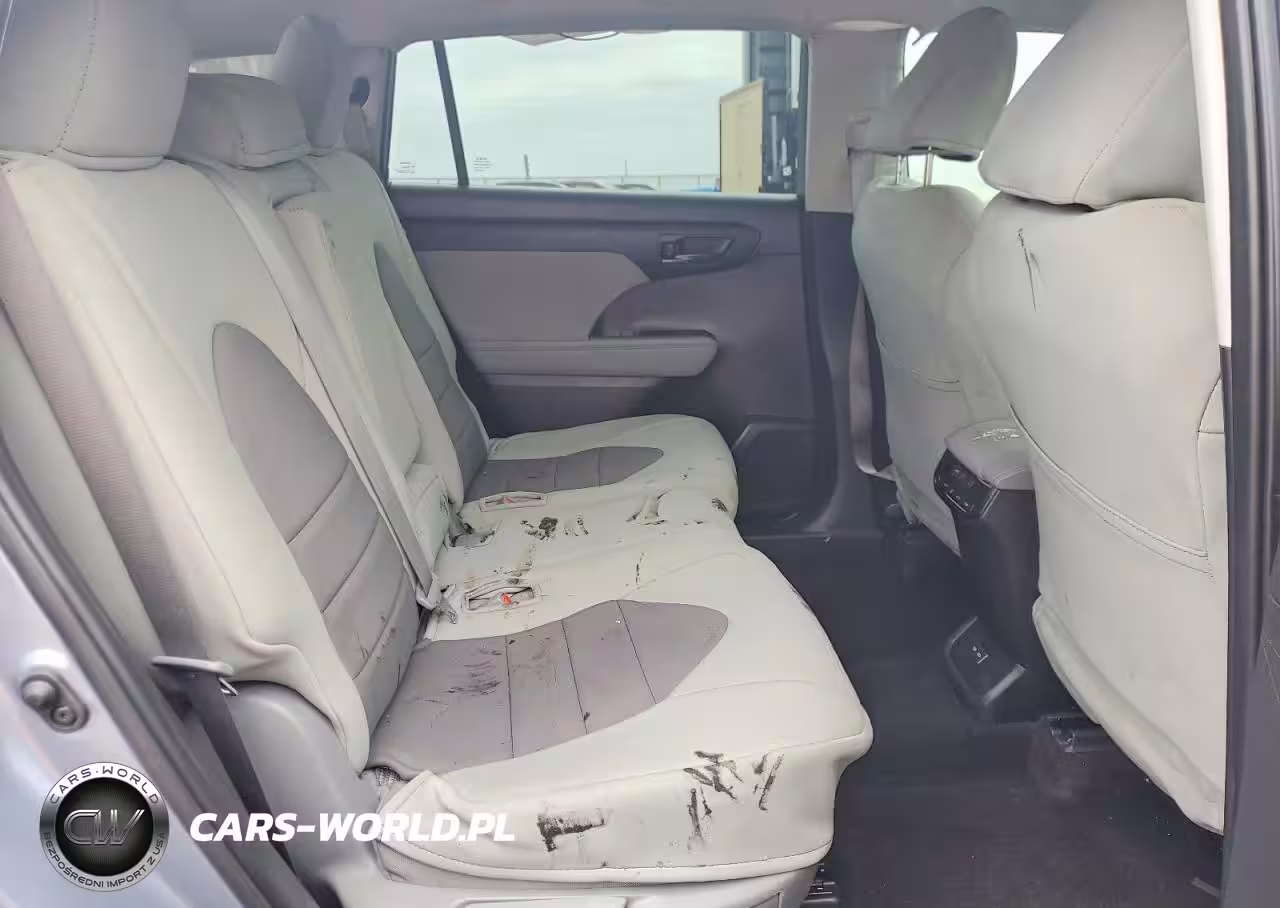 2024 Toyota Highlander Le VIN:5TDKDRAH7RS055013 - 11
