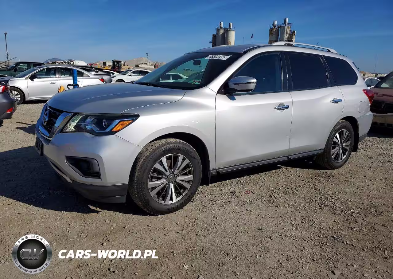 2017 Nissan Pathfinder S