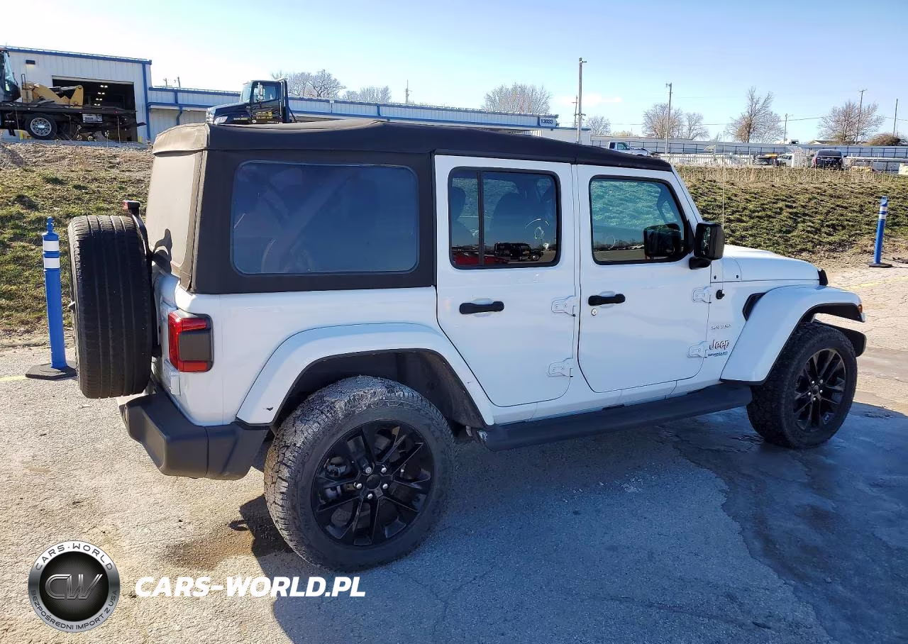 2021 Jeep Wrangler Jeep 70Th Anniversary VIN:1C4JJXP65MW781881 - 3