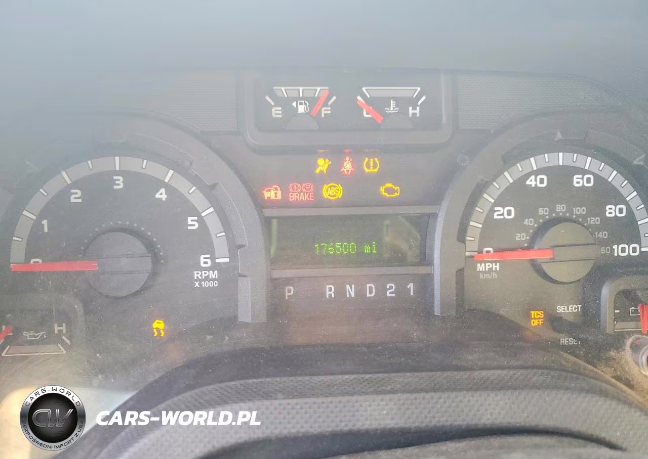 2011 Ford E250 Delivery Van VIN:1FTNE2EL8BDB37169 - 9