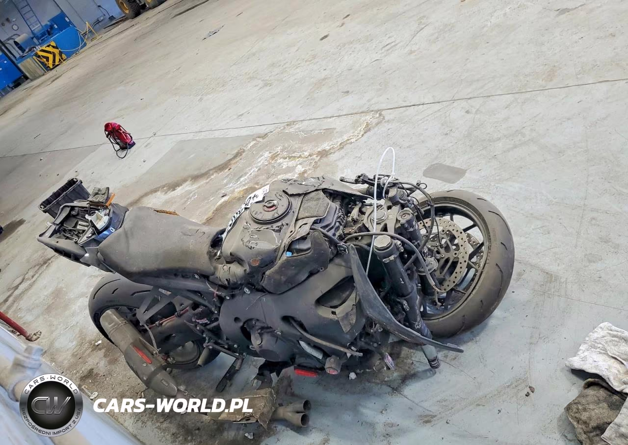 2014 Honda Cbr1000 Rr – zdjęcie 1 z 10