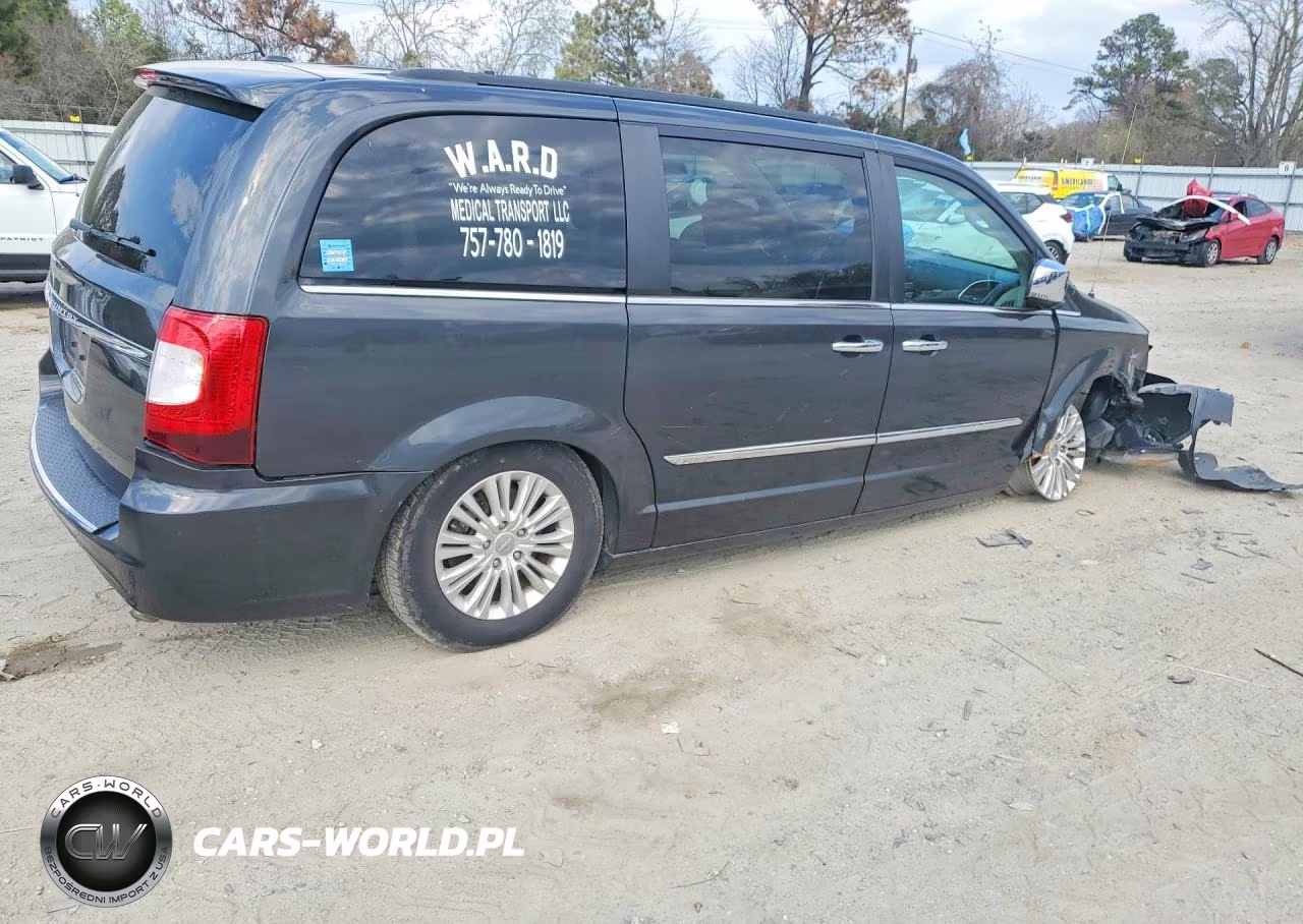 2012 Chrysler Town & Country Touring L VIN:2C4RC1CG8CR170985 - 3